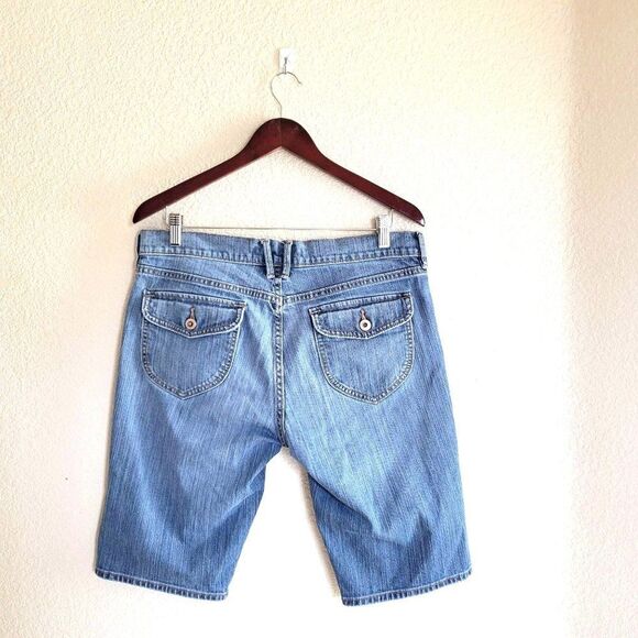 Old Navy Womens Pants Light Blue 12 Bermuda Jean Shorts Plus Size Mid Rise Stret - Picture 6 of 8